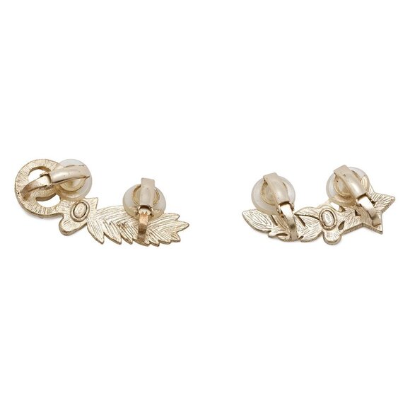 CHANEL Gold Pearl Logo Earrings - Picture 3 of 11